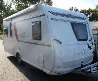Schade caravan Burstner  Averso Top 490 TS Mover en Omnistor 2019/8