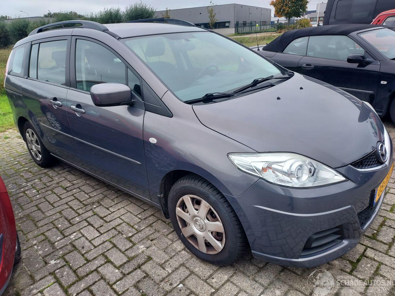 Mazda 5 GERESERVEERD  7 persoons + Apk
