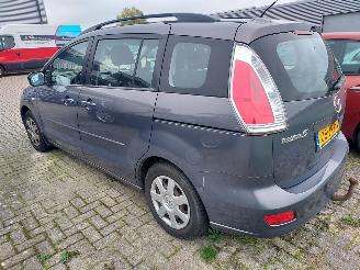 Mazda 5 GERESERVEERD  7 persoons + Apk picture 5