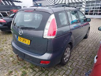 Mazda 5 GERESERVEERD  7 persoons + Apk picture 4