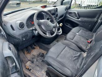 Citroën Berlingo GERESERVEERD   1.6 HDI picture 7