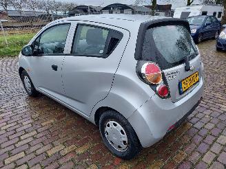 Chevrolet Spark GERESERVEERD  1.0  5 deurs Airco picture 4