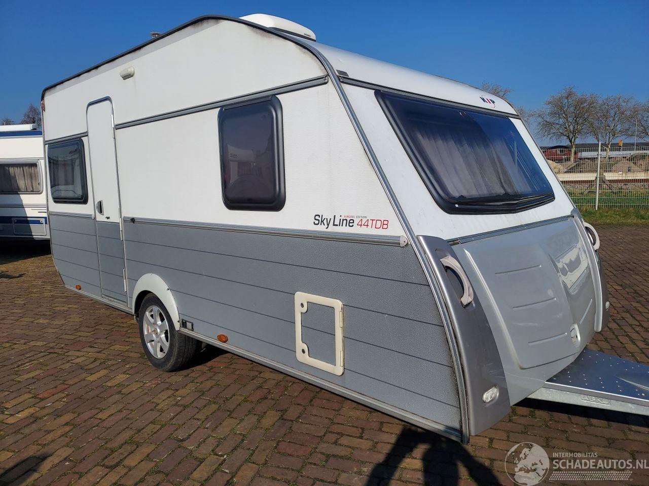 Kip  Skyline 44 TDB Frans bed+ Airco