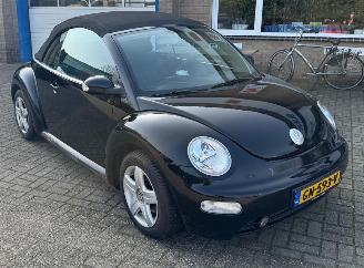uszkodzony samochody osobowe Volkswagen Beetle 1.4 Cabriolet Turijn + Apk 2003/2