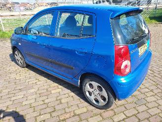 Kia Picanto 1.0 +apk picture 5