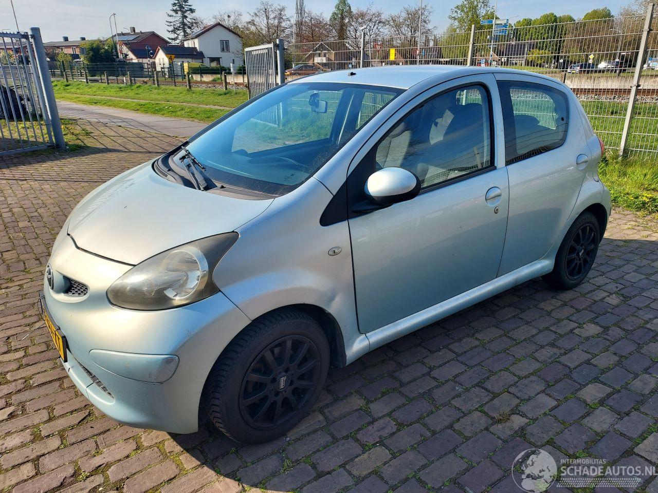 Toyota Yaris 5 Deurs Nieuwe apk