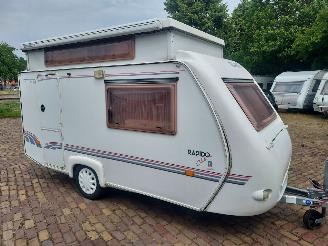krockskadad bil caravan Rapido  GERESERVEERD  Club evolution 31 + Voortent 2002/8