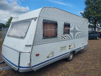 Dethleffs  Stapelbed Family 490 + Voortent picture 2