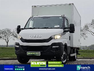 Käytettyjen commercial vehicles Iveco Daily 40C15 2018/10