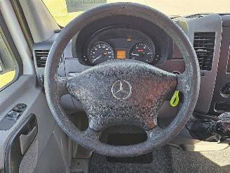 Mercedes Sprinter 209 picture 10