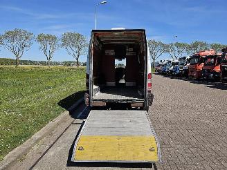 Mercedes Sprinter 209 picture 12