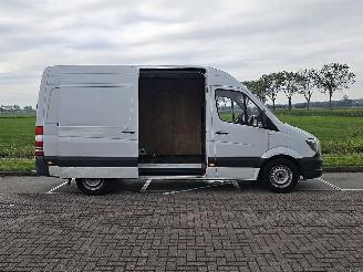 Mercedes Sprinter  picture 11