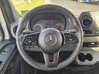 Mercedes Sprinter 317 picture 10