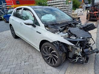 Volkswagen Golf 2.0 tdi picture 2