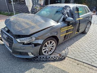 Démontage voiture Audi A3 1.5 tsi 2019/8