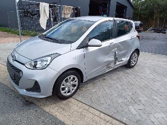 skadebil auto Hyundai I-10  2017/9