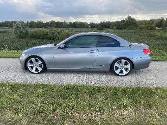 BMW 3-serie 335i e93 picture 12