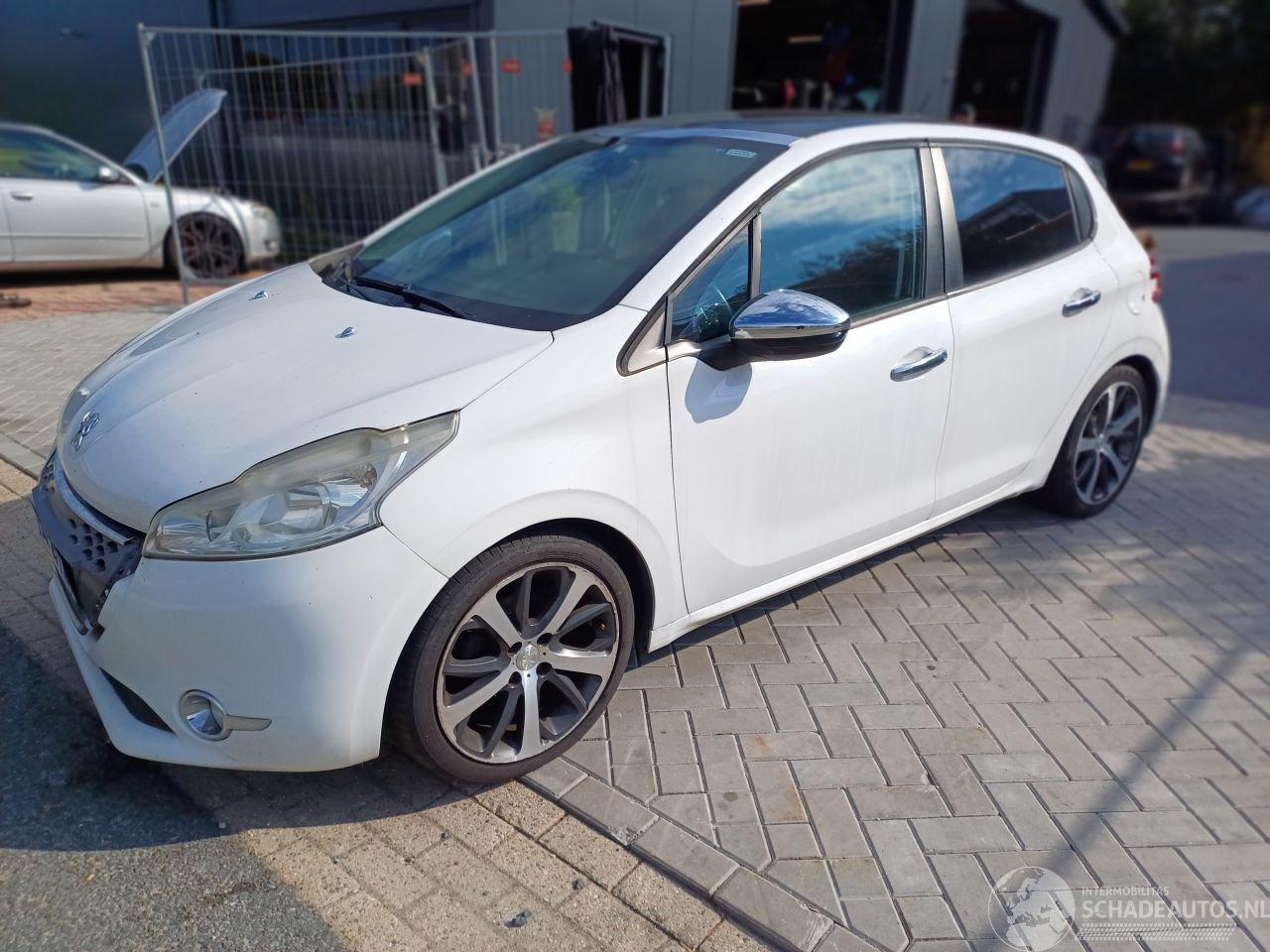 Peugeot 208 1.4 HDI