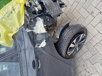 Volkswagen Polo 70kw tsi autm picture 5