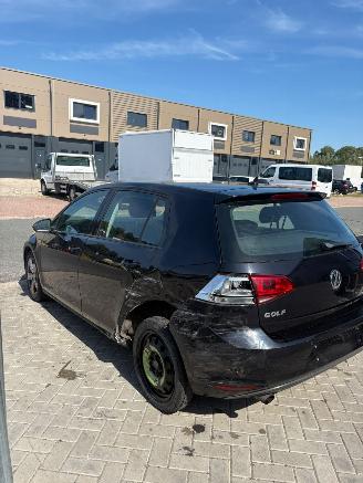 Volkswagen Golf 1.2 tsi automaat highline picture 4