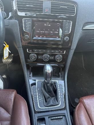 Volkswagen Golf 1.2 tsi automaat highline picture 9