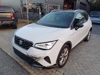 Damaged car Seat Arona fr uitv 81kw autm 2023/2