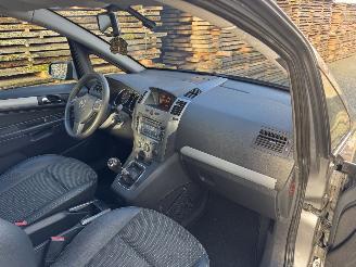 Opel Zafira 1.6 77Kw 7-Persoons - Airco - Navi picture 18