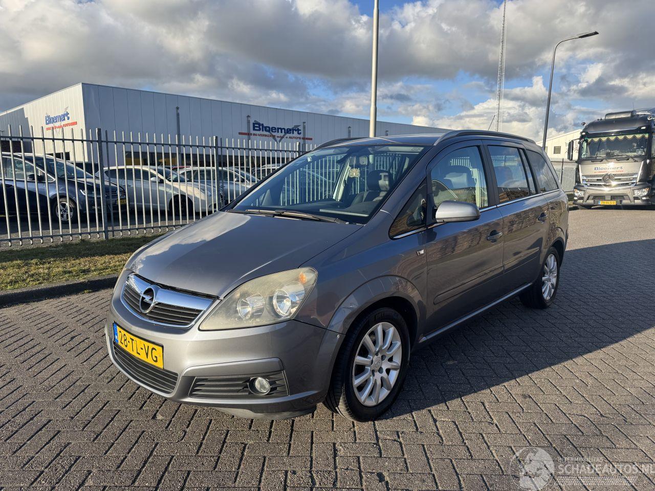 Opel Zafira 1.6 77Kw 7-Persoons - Airco - Navi
