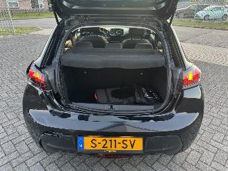 Peugeot e-208 EV Active Pack 50kWh  Clima - Navi picture 14