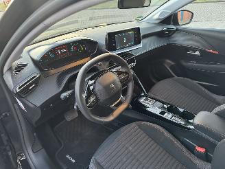 Peugeot e-208 EV Active Pack 50kWh  Clima - Navi picture 12