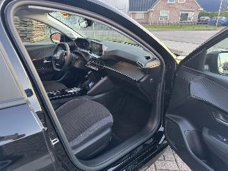 Peugeot e-208 EV Active Pack 50kWh  Clima - Navi picture 18