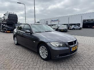 Auto incidentate BMW 3-serie 318 i AIRCO 2008/1