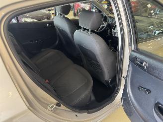 Hyundai I-20 1.2 57Kw picture 16