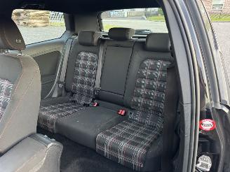Volkswagen Golf 2.0 GTI picture 15