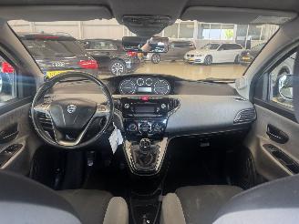 Lancia Ypsilon 0.9 TwinAir Silver 63Kw AIRCO picture 13