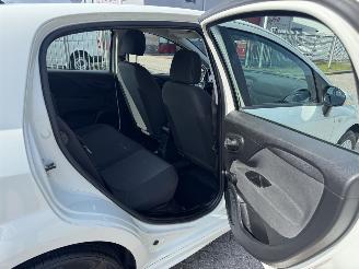 Fiat Punto Evo 1.3 M-Jet  AIRCO picture 12