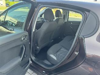 Peugeot 208 1.2 VTi 60Kw AIRCO picture 15