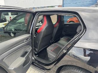 Volkswagen Golf 2.0 GTI 221Kw Clima picture 19