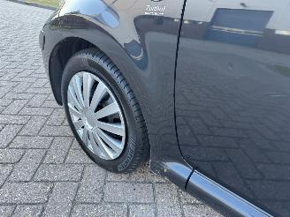 Toyota Aygo 1.0 12V 50kw AIRCO picture 11