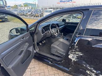 Volkswagen Golf 1.5 TSI 110kw Clima - Navi picture 13