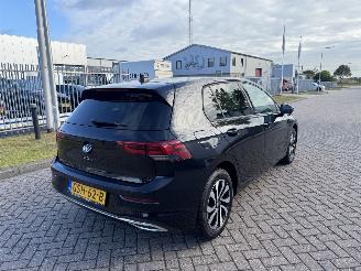 Volkswagen Golf 1.5 TSI 110kw Clima - Navi picture 3