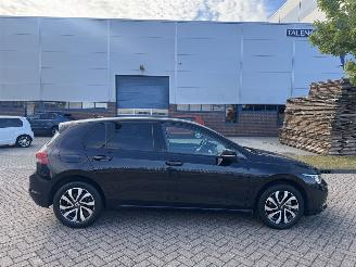 Volkswagen Golf 1.5 TSI 110kw Clima - Navi picture 9