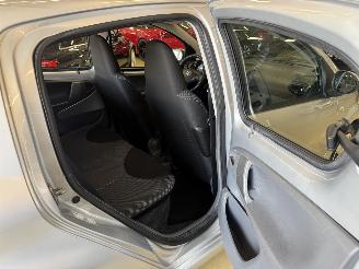 Toyota Aygo 1.0 12V Airco picture 14