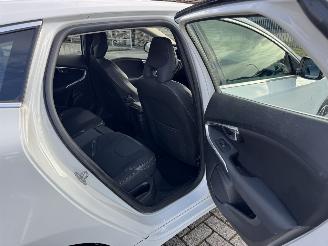 Volvo V-40 1.6 D2 Momentum picture 18