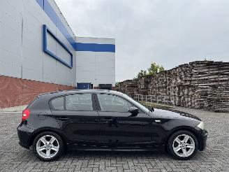 BMW 1-serie 116i  90Kw AIRCO - NAVI picture 5