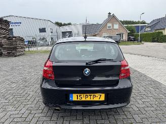 BMW 1-serie 116i  90Kw AIRCO - NAVI picture 7