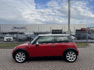 Mini Cooper 1.6 Chilli 85kw AIRCO picture 2
