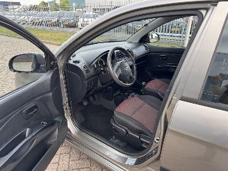 Kia Picanto 1.0 46kw AIRCO picture 9
