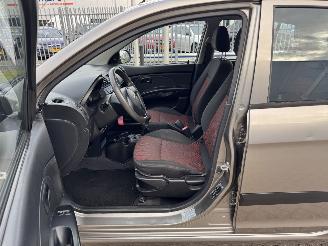 Kia Picanto 1.0 46kw AIRCO picture 10