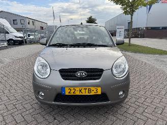 Kia Picanto 1.0 46kw AIRCO picture 8